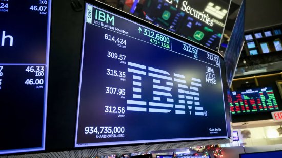 IBM成AI最新受害者！受Anthropic编程语言威胁，股价暴跌13百分号
