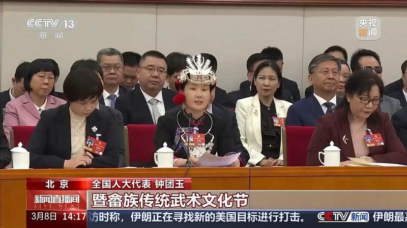  绣针舞动间，古老街巷苏醒；代表们讲述文化如何留住人心。 文化旅游 绣针舞动间，古老街巷苏醒；代表们讲述文化如何留住人心。 文化旅游