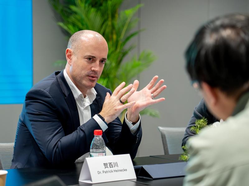 利润短期承压,现金流强劲支撑;大众转型蓄力,中国市场成关键支点。 汽车科技 利润短期承压,现金流强劲支撑;大众转型蓄力,中国市场成关键支点。 汽车科技 利润短期承压,现金流强劲支撑;大众转型蓄力,中国市场成关键支点。 汽车科技