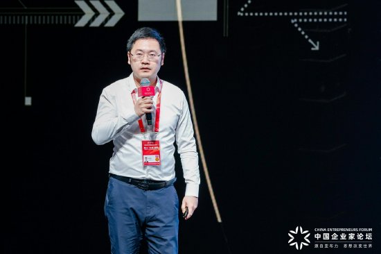 任化龙亚布力演讲引发思考；类脑计算或重塑产业生态与社会分配。