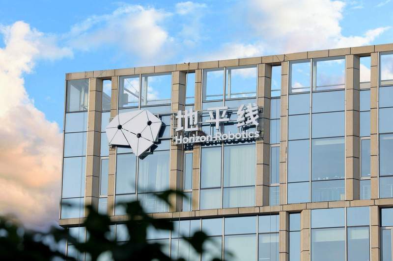 并非单纯技术领先：芯片架构变革背后的深层逻辑。