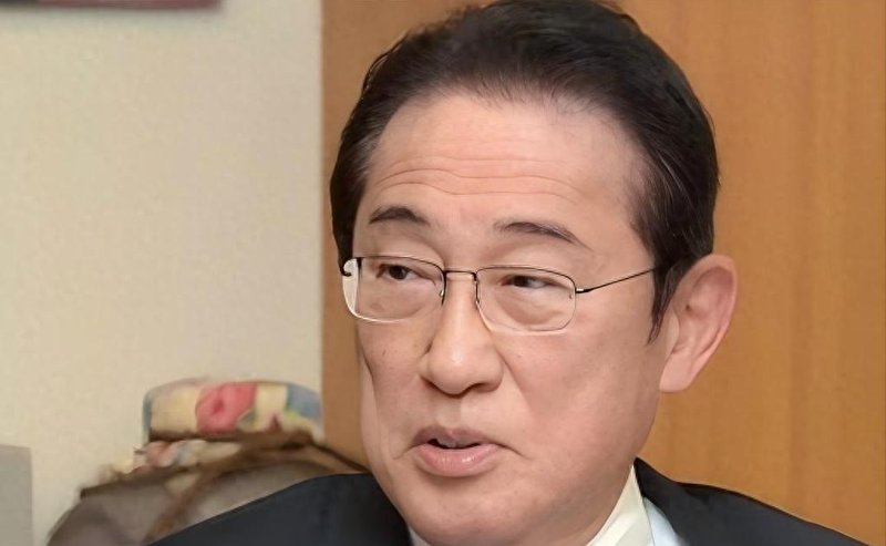 七十二小时：从挑衅到辞职，一个日本官员的“政治短命记”