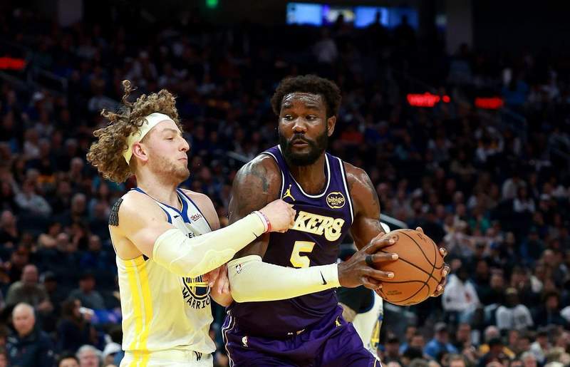  【情感共振】从沉默到爆发：状元秀如何在质疑声中找到自己的NBA位置 体育新闻 【情感共振】从沉默到爆发：状元秀如何在质疑声中找到自己的NBA位置 体育新闻